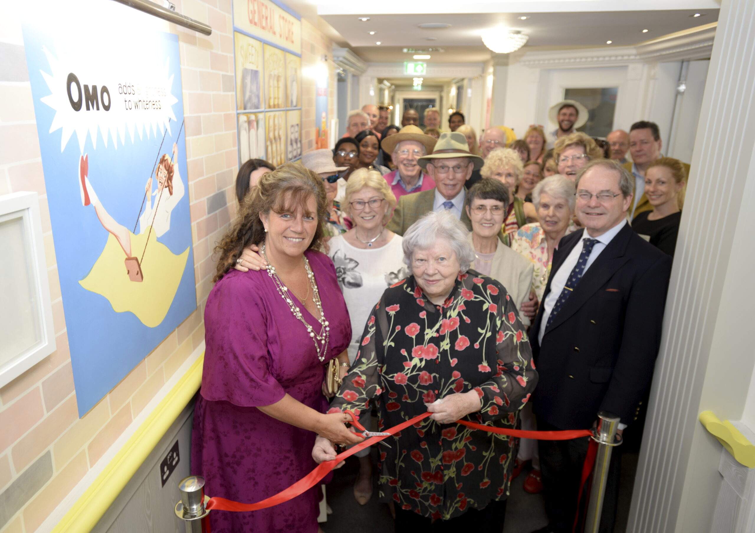 AURA CARE BATHURST WING CIRENCESTER74