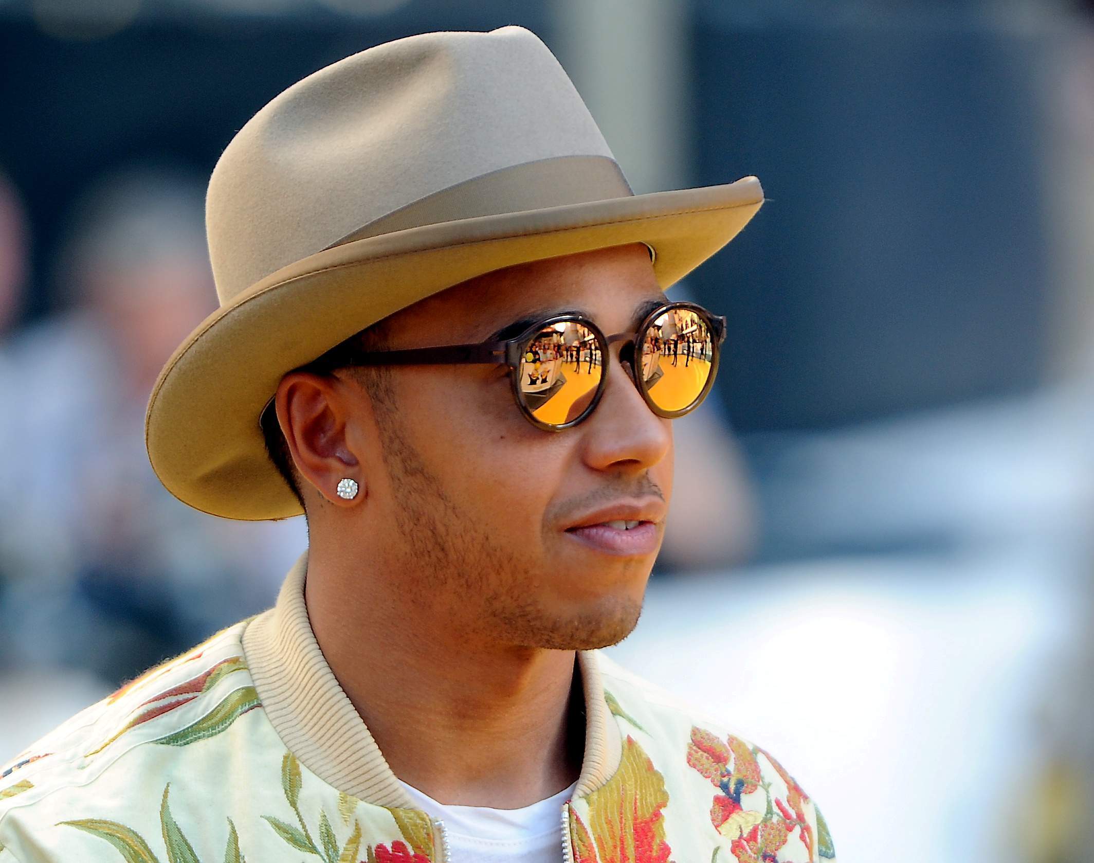 LEWIS HAMILTON4