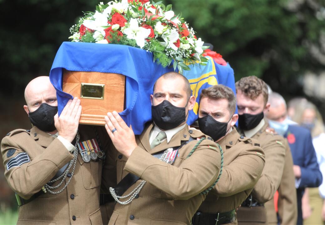PNP_GLO_1006 1 RIFLES CARRY THE COFFIN OF YOUNGEST SURVIVOR OF D-DAY LANDINGS JOHN CORNWELL,FUNERAL,PRESTBURY,GLOS,THURSDAY 10TH JUNE 2021 021
