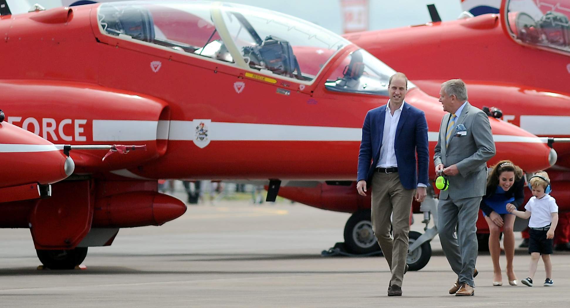 PRINCE WILLIAM RAF FAIRFORD8