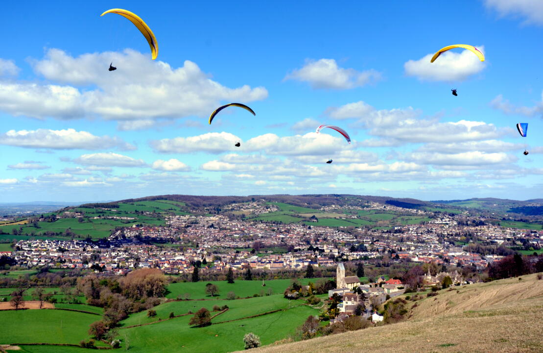 PARAGLIDING GLOUCESTERSHIRE PAUL NICHOLLS